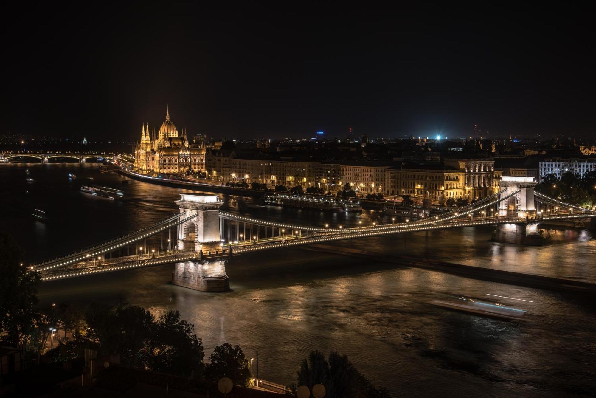 Bright Apartment In The Most Beautiful Street Of Budapest Vaci Street, Fashion Street 부다페스트 외부 사진