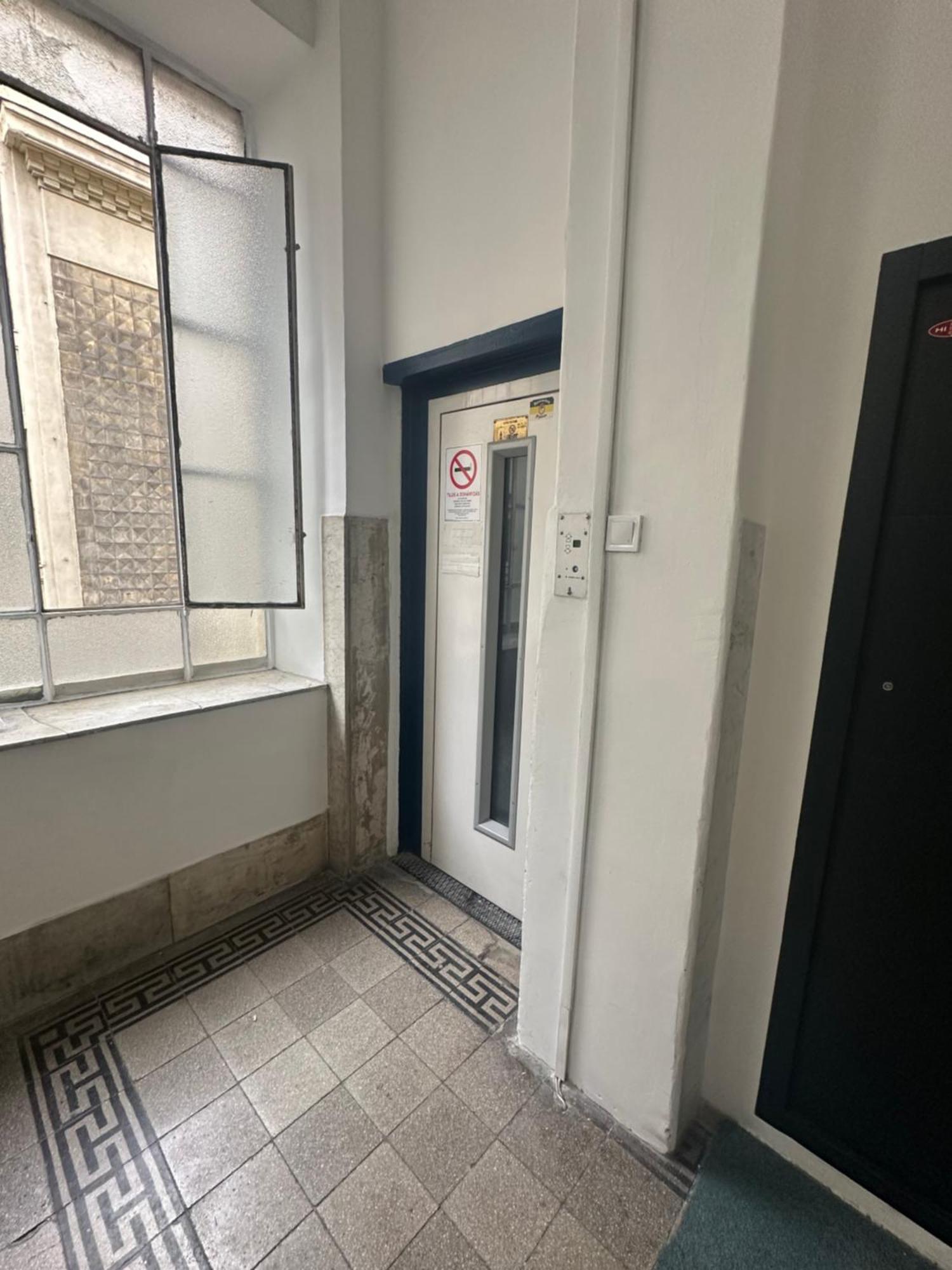 Bright Apartment In The Most Beautiful Street Of Budapest Vaci Street, Fashion Street 부다페스트 외부 사진